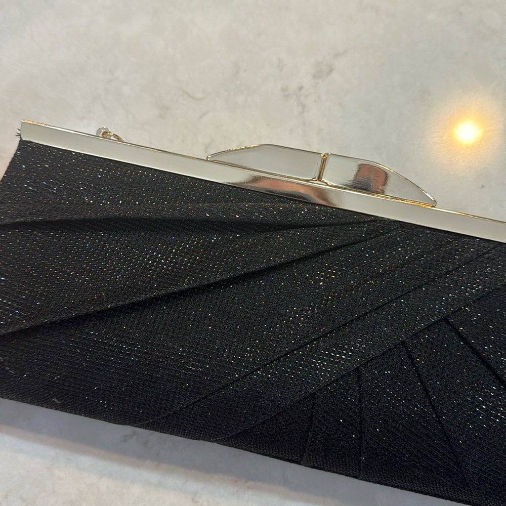 NWT Jessica McClintock Black Clutch